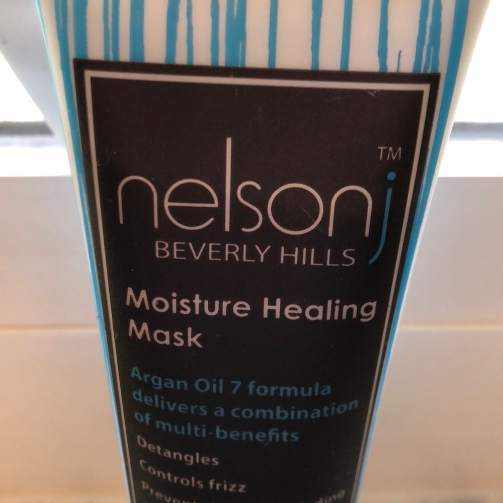 Nelson J Beverly Hills moisture healing mask